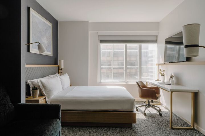 Room 29 of 51