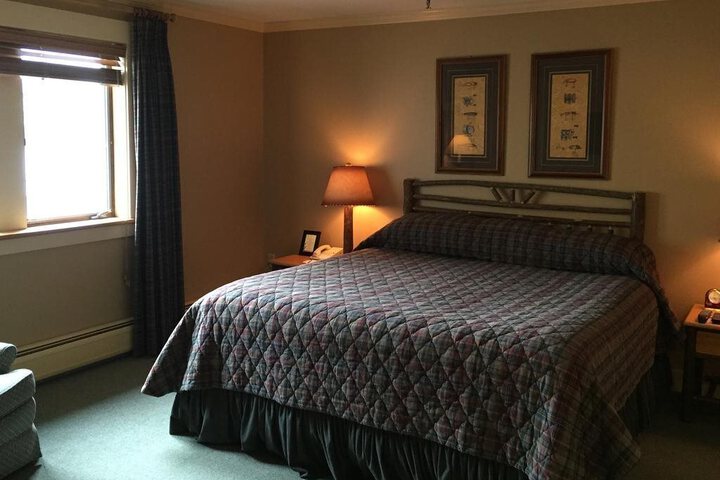WILLOUGHVALE INN