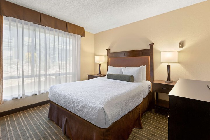 Best Western Plus Tree House