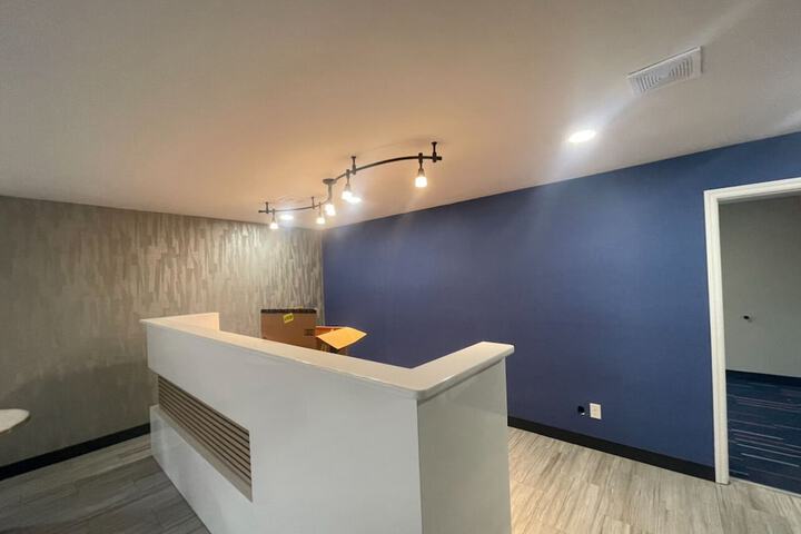 Luxor Inn & Suites a Travelodge by Wyndham