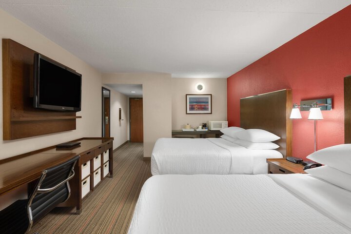 Lakeview Signature Trademark Collection by Wyndham
