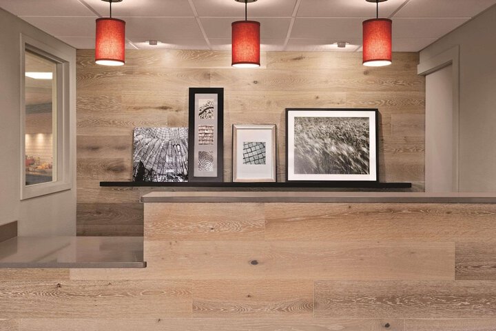 Hotel Interior 12 of 26
