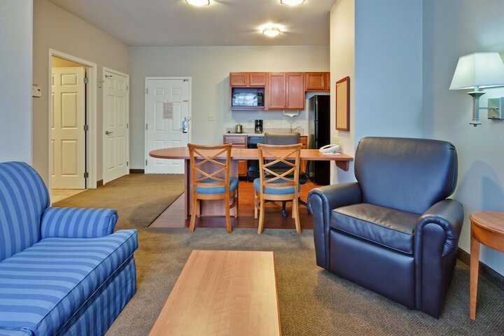 Room 48 of 67
