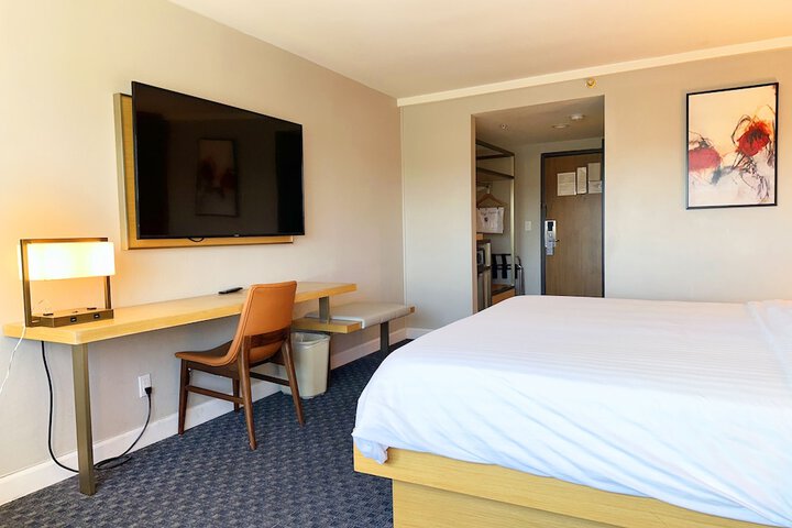 Room 58 of 168