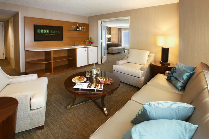 Room 92 of 128