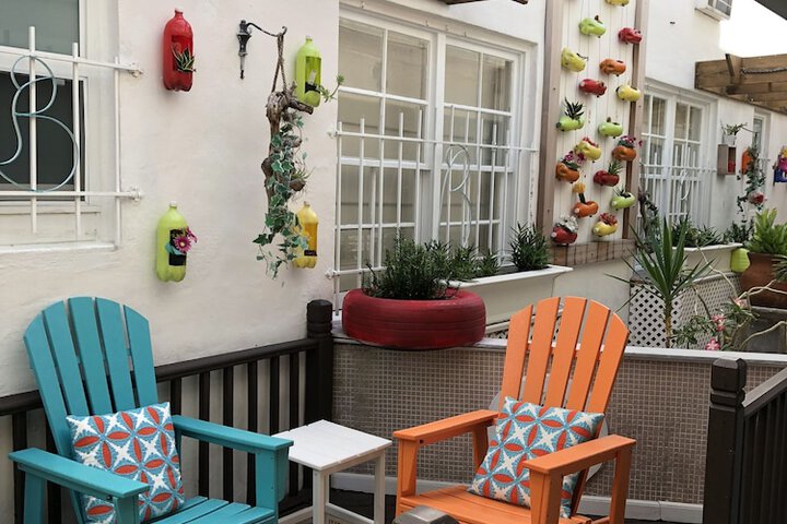 Hotel Exterior 75 of 79