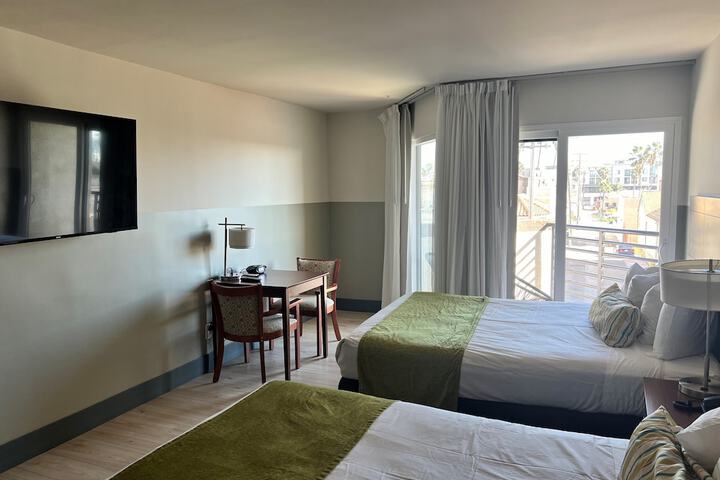 Room 22 of 86