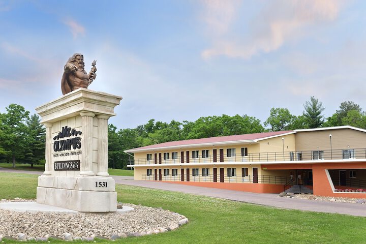 Mt. Olympus Water & Theme Park Resort