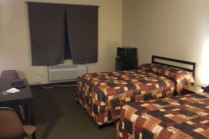 Room 16 of 46