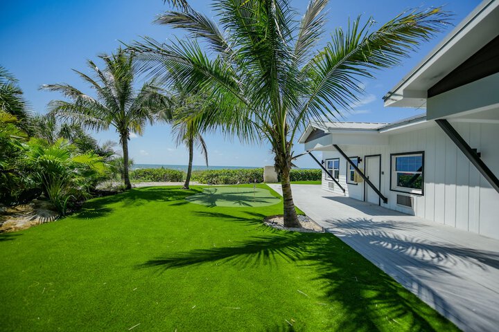 Casey Key Resorts - Beachfront