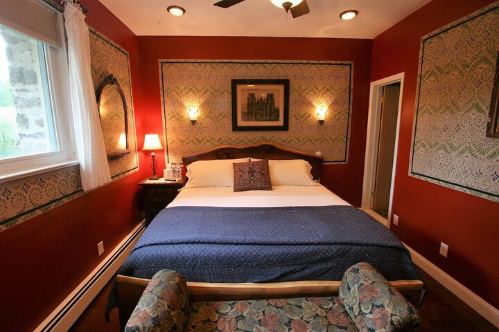 Room 14 of 40