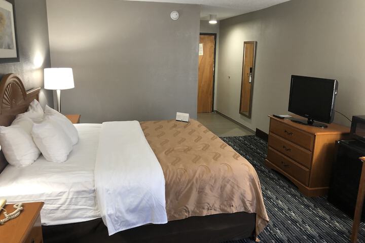Room 19 of 50