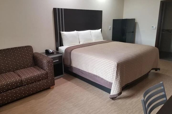 Scottish Inns & Suites Bay City TX