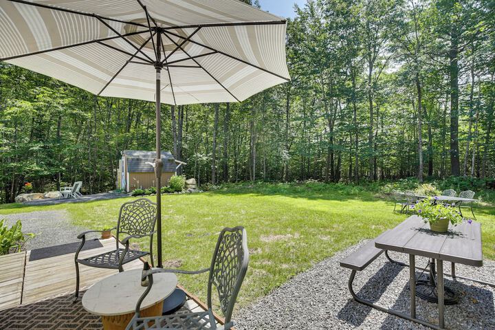 Maine Cottage w / Dock & Kayaks Near Augusta!