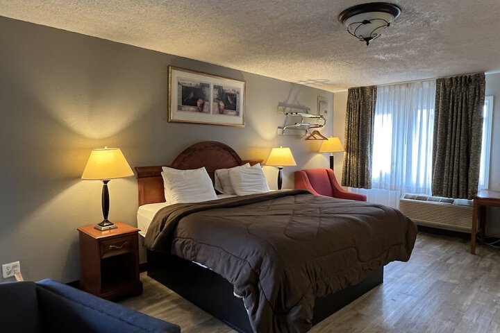 Room 22 of 44