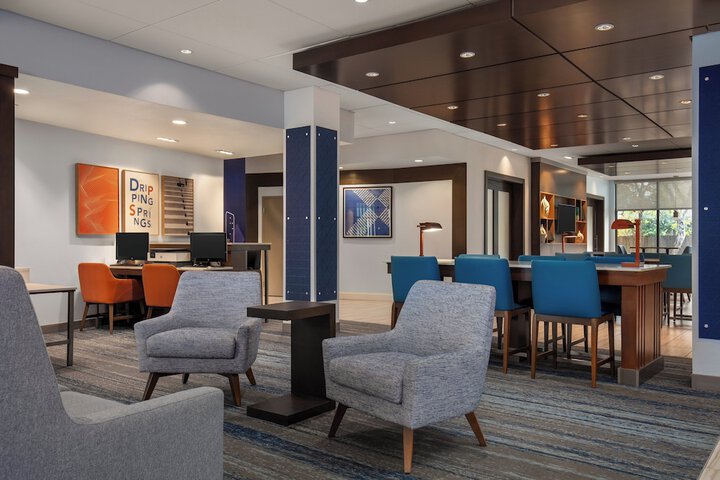Holiday Inn Express & Suites-Dripping Springs - Austin Area by IHG