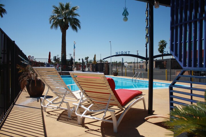 Pool 4 of 67