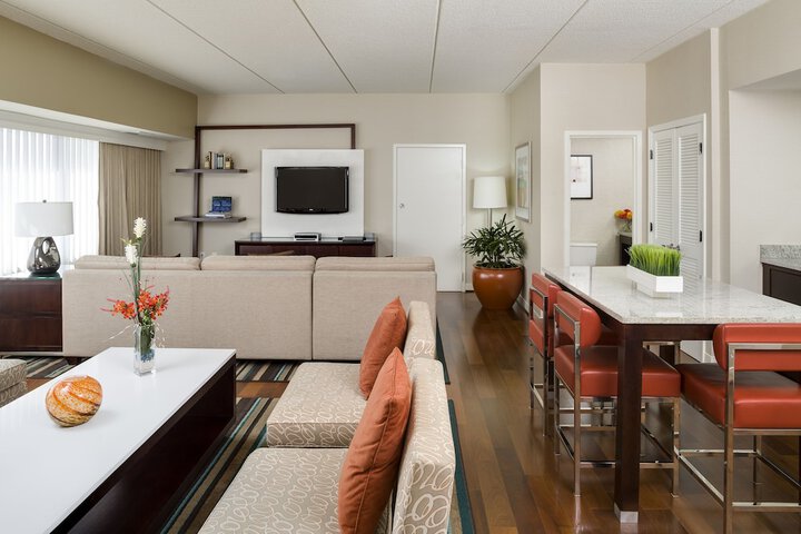 Room 15 of 26