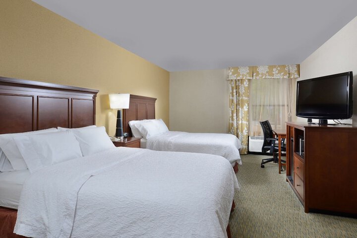 Room 16 of 39
