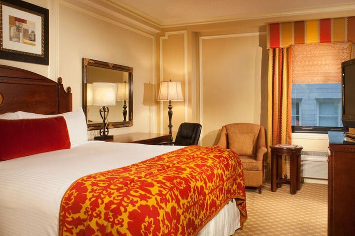 Room 60 of 139
