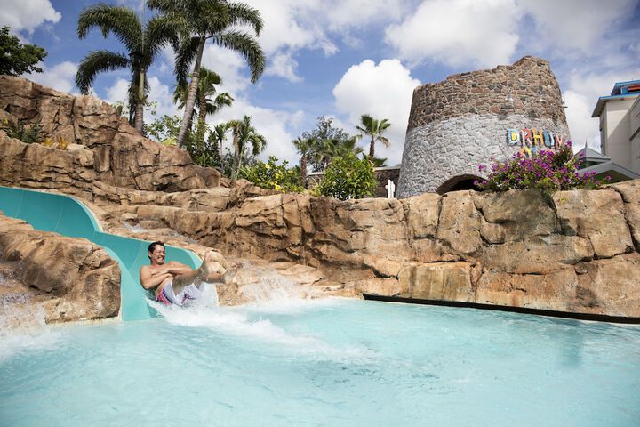 Universals Loews Sapphire Falls Resort