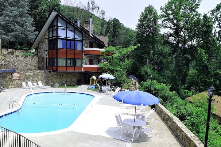 Pool 6 of 48