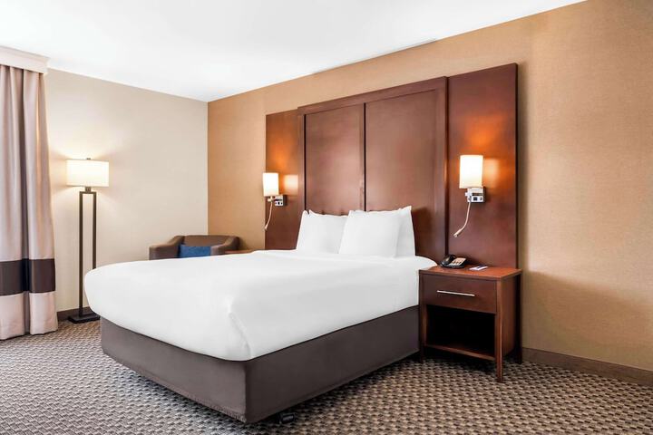 Room 21 of 35