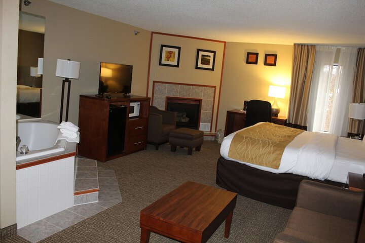 Room 17 of 40