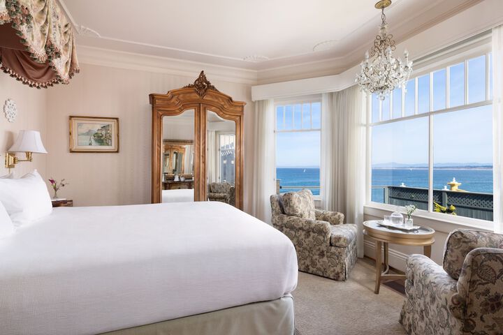 Seven Gables Inn on Monterey Bay a Kirkwood Collection Property