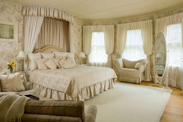 Berry Manor Inn