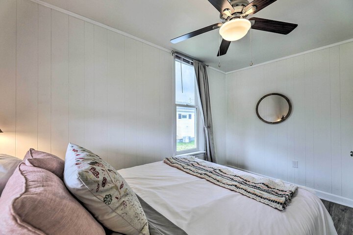 Pet-friendly Greenville Home w / Private Yard