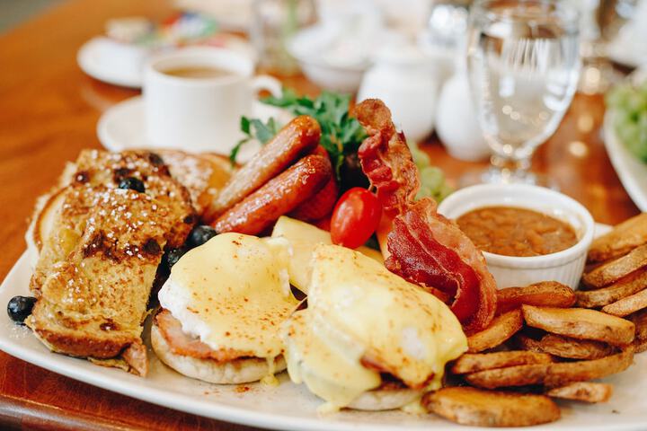 Breakfast/Coffee Service 51 of 62