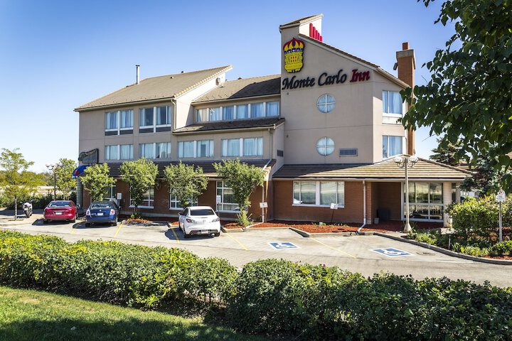 Hotel 3 of 70