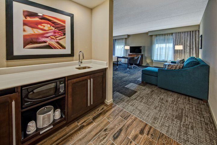 Room 15 of 49