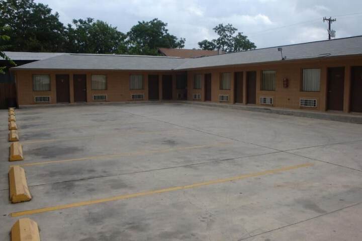 Property Grounds 18 of 18