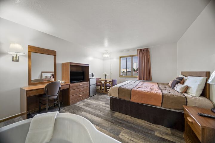 Room 22 of 50