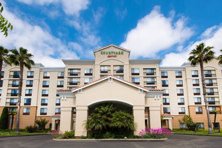 Hotel 4 of 60