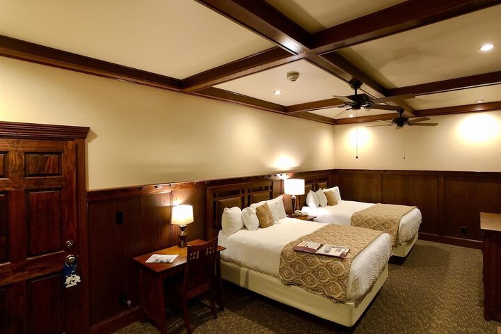 Room 13 of 15