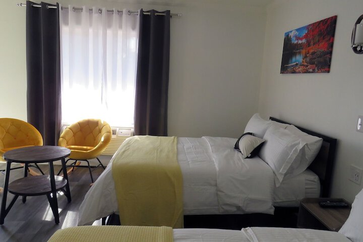 Room 97 of 103