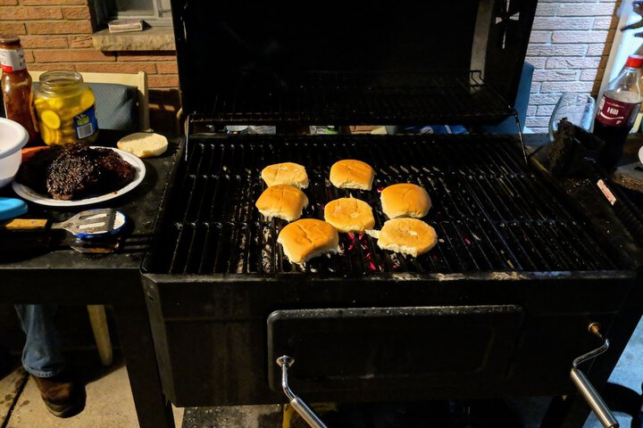 Dining 32 of 38