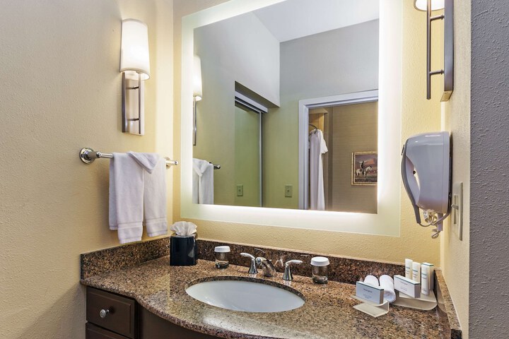 Homewood Suites by Hilton Wichita Falls