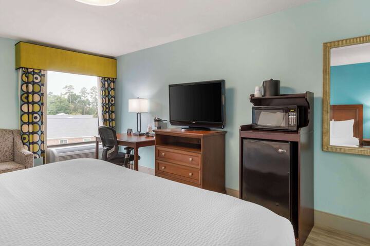 Room 15 of 31