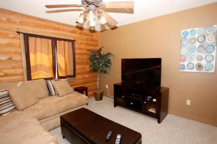 County Road House 146846
