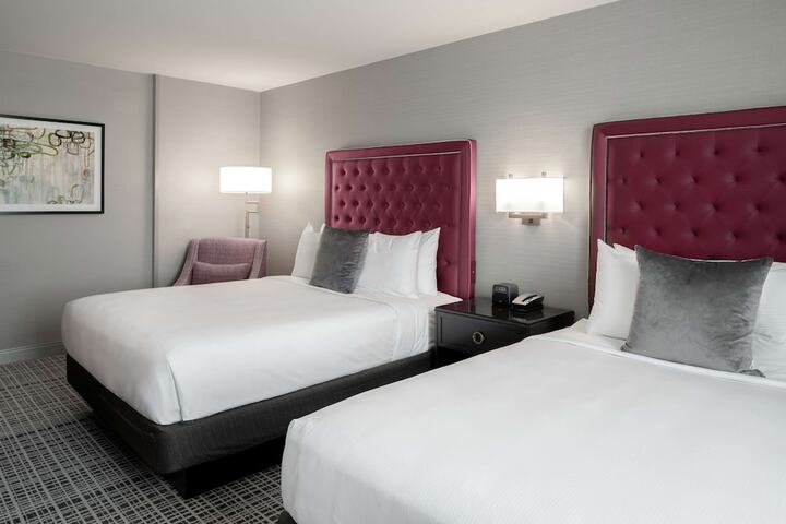 Room 15 of 32