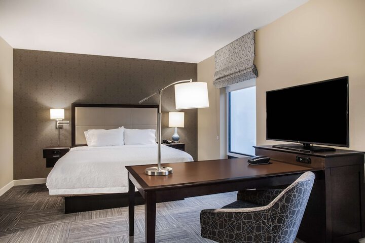 Room 21 of 43
