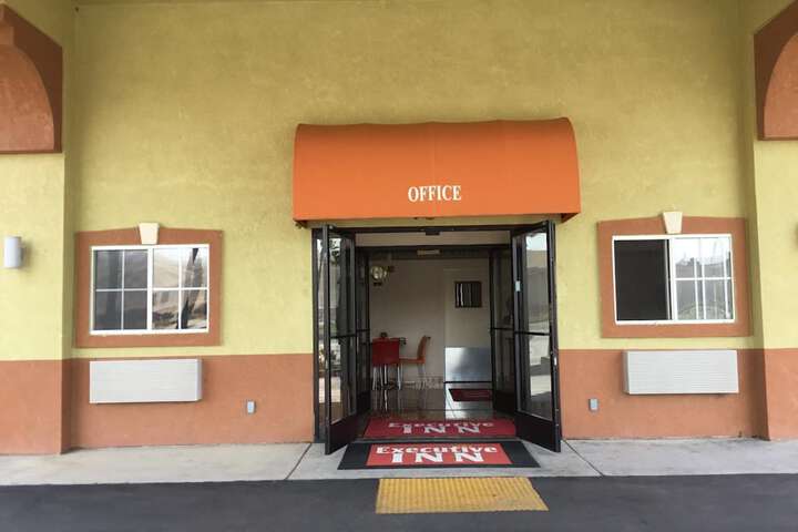 Executive Inn