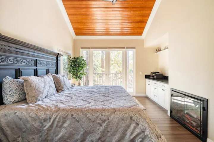 Lake Arrowhead Villas