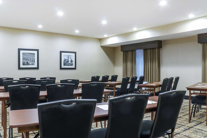 Hampton Inn Heath-Newark
