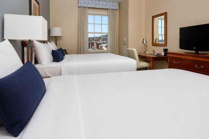 Hotel 24 South