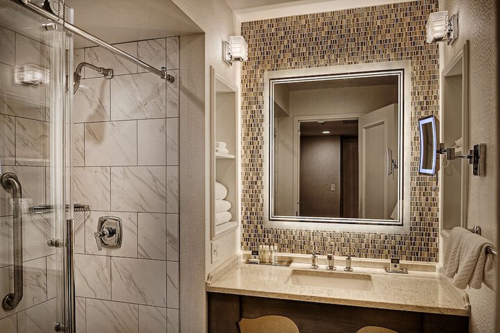 Room 75 of 160